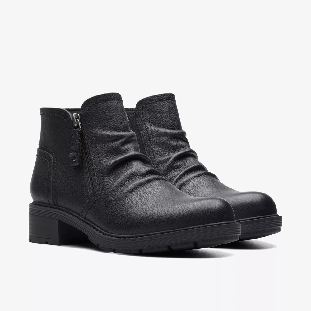 Clarks Hearth Dove 26174237 Boots Women's US 6 Black Leather Lug Sole Lion849